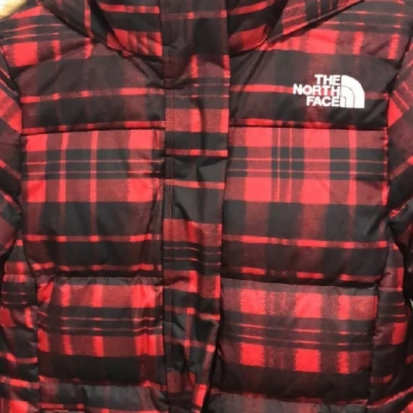 The North Face Gotham Red Plaid Puffer Jacket With Faux Fur Hooded Trim Large - Picture 3 of 8